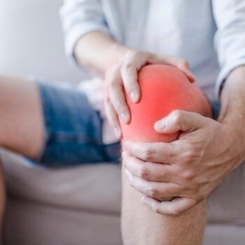 Co na ból kolan? Sprawdź porady fizjoterapeuty