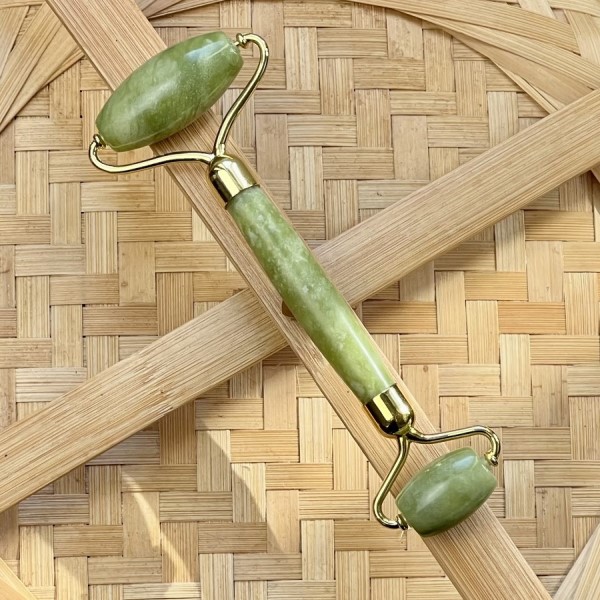 Gua Sha wałek z jadeitu